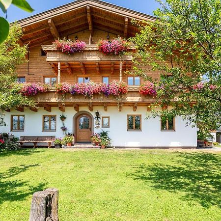 Oberhaslinghof Villa Saalfelden ภายนอก รูปภาพ