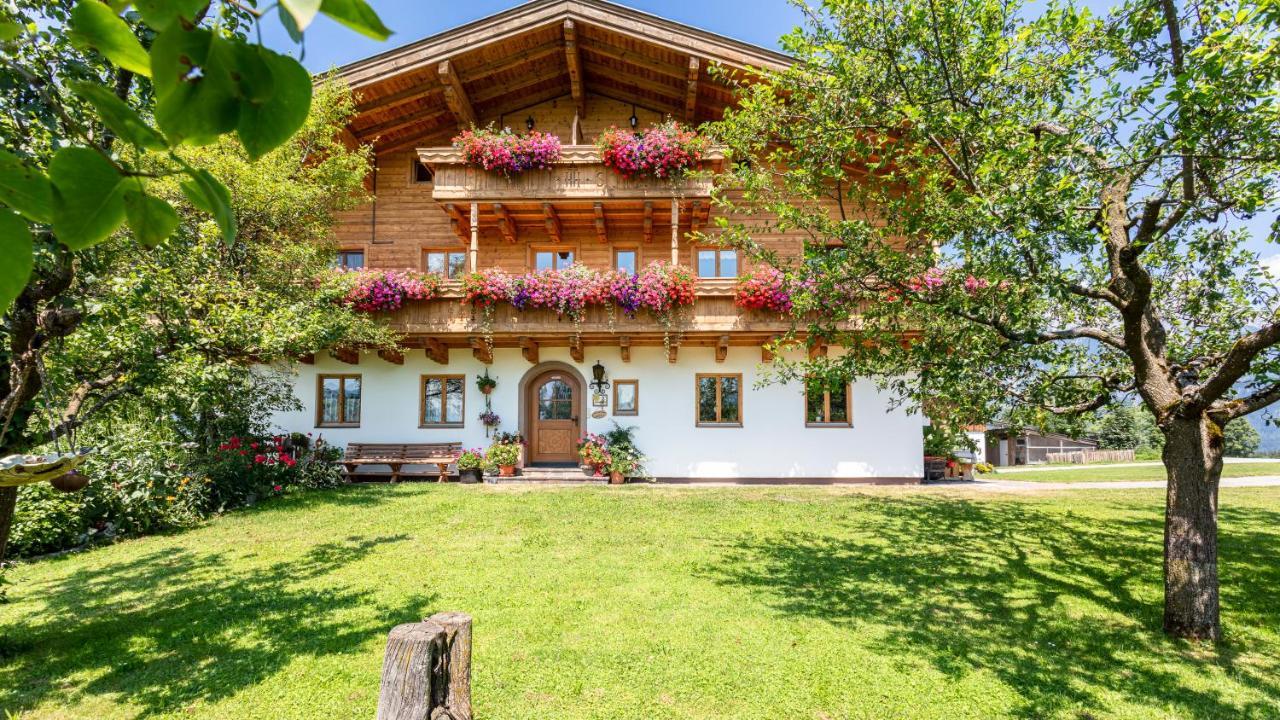 Oberhaslinghof Villa Saalfelden ภายนอก รูปภาพ